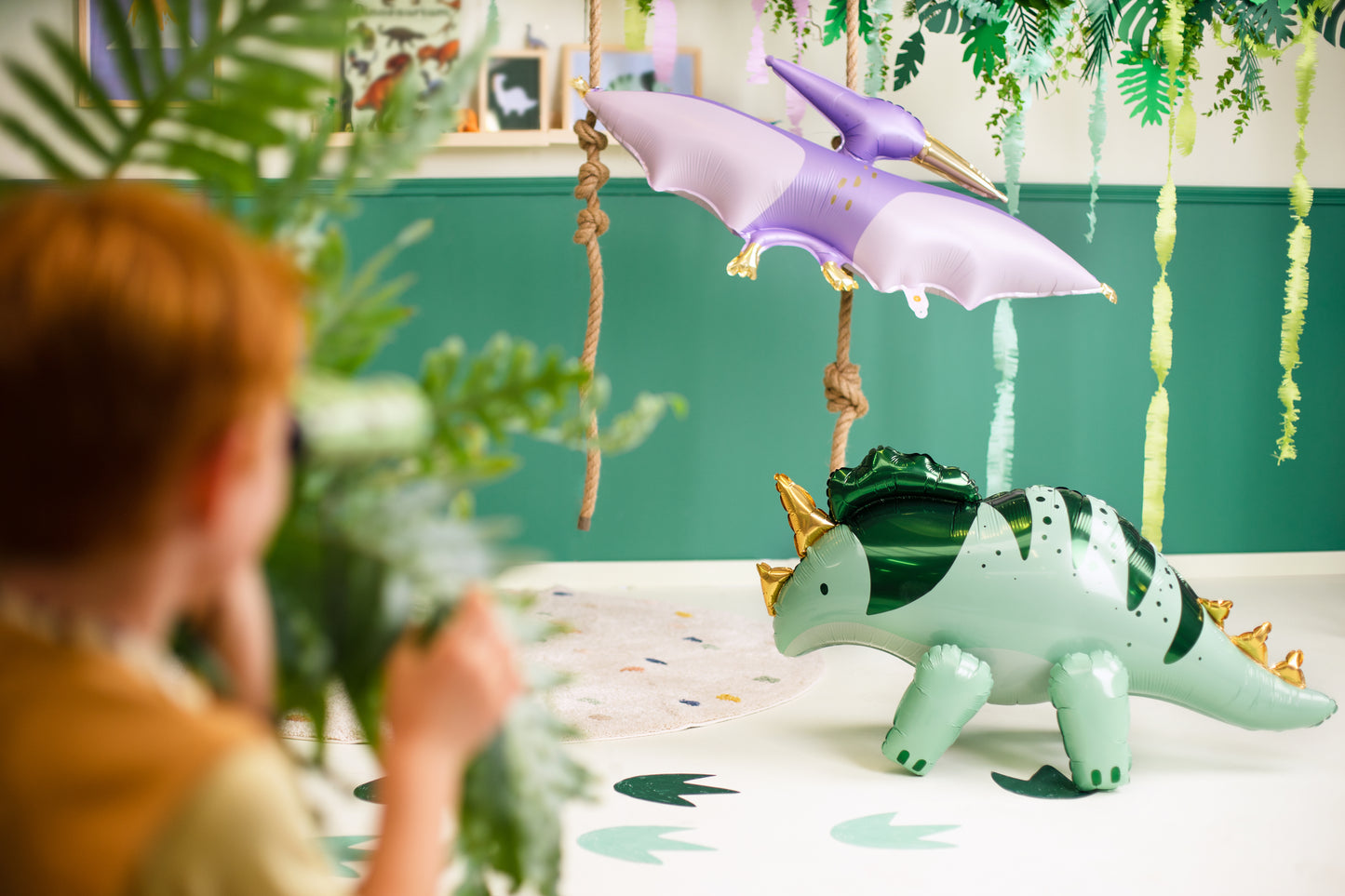 Folienballon Triceratops Dinosaurier stehend